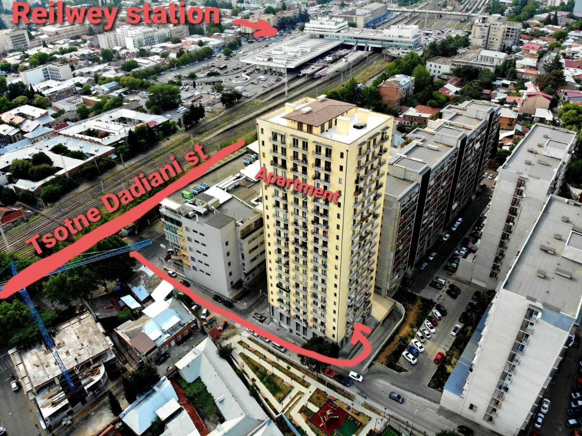 Dadiani Tower Leilighet Tbilisi Eksteriør bilde
